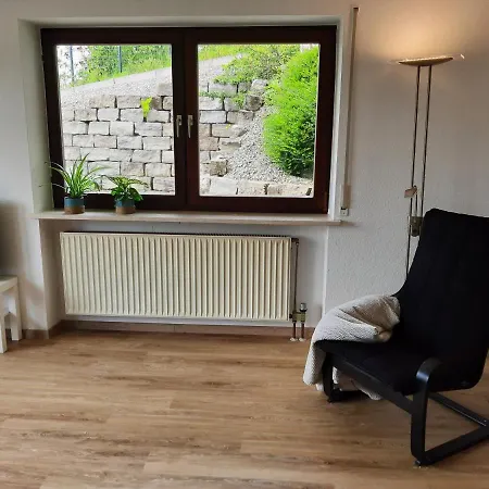 Moderne Im Grunen Mit Schoner Terasse Διαμέρισμα *